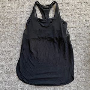 Lululemon Tank with Built in Bra Sz 6